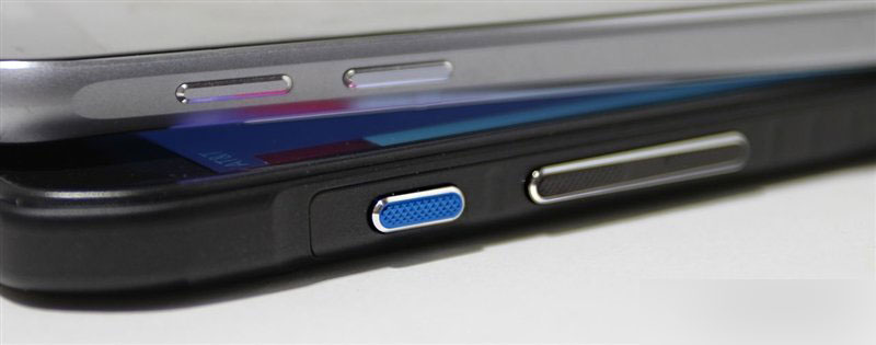 三星S6/S6 Active上手对比：文艺小生遇上粗矿硬汉