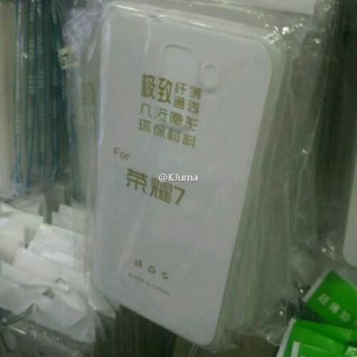 华为荣耀7再曝光 摄像头凸出或主打拍照