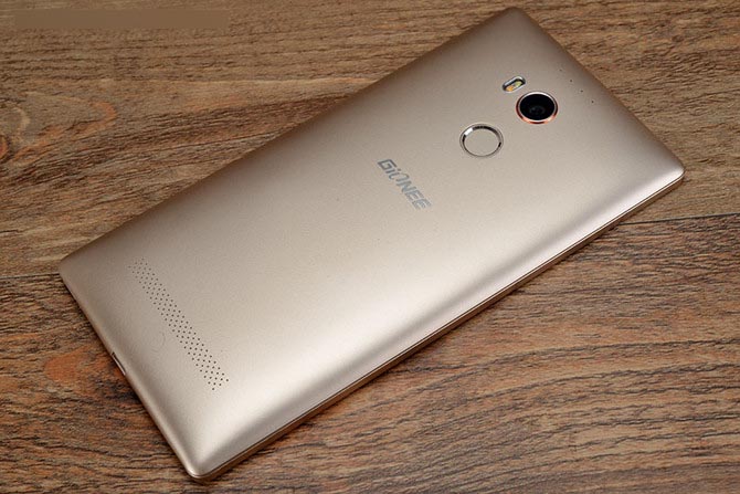 金立e8评测:1亿象素欲做手机中的显微镜