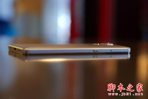 看了荣耀7：容我喝杯82年的雪碧压压惊！