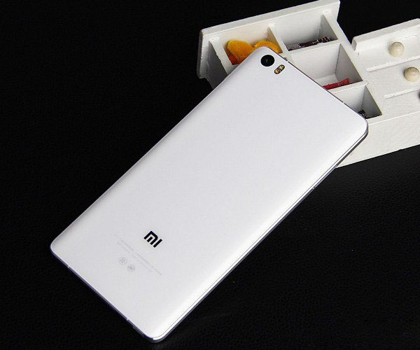 小米Note全网通版外观