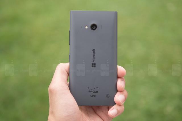 Microsoft Lumia 735上手测评：浓缩的都是精华