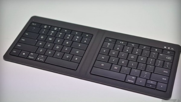 微软便携式折叠键盘正式开售 售价600元