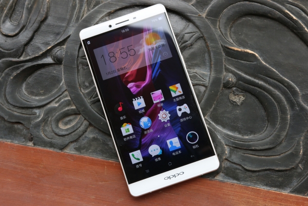  OPPO R7 Plus