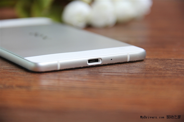 5.5毫米！nubia超薄新机图赏：不赖