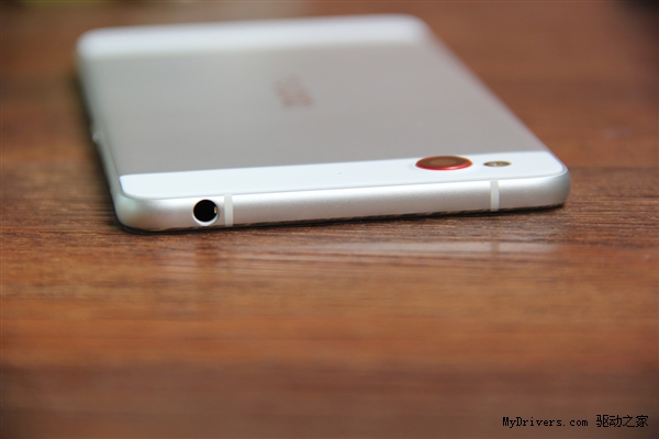 5.5毫米！nubia超薄新机图赏：不赖