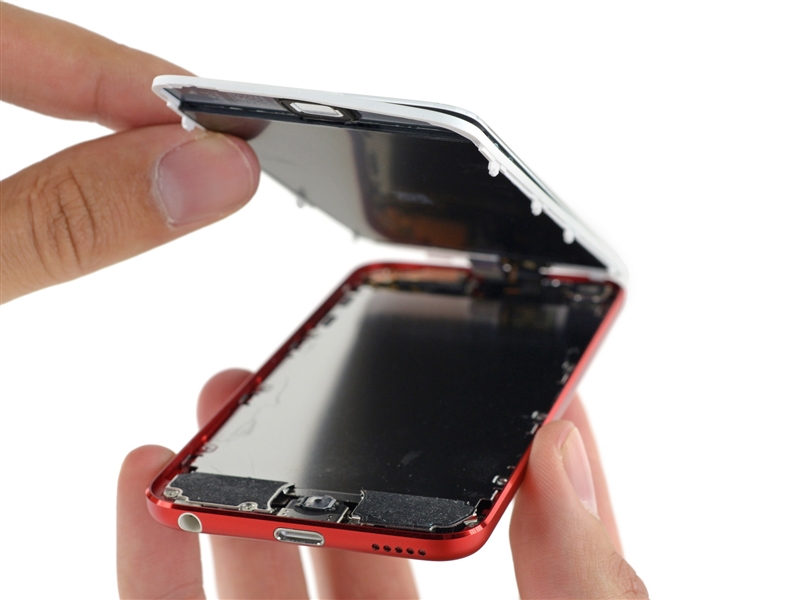 六代iPod touch完全拆解：电池、内存天大惊喜！