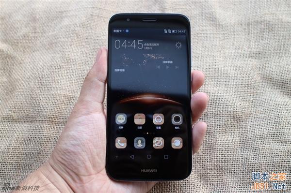 华为麦芒4真机图赏：金属机身颜值挺不错