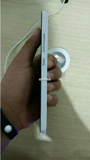 红米note2真机谍照出炉 红米note2真机曝光4