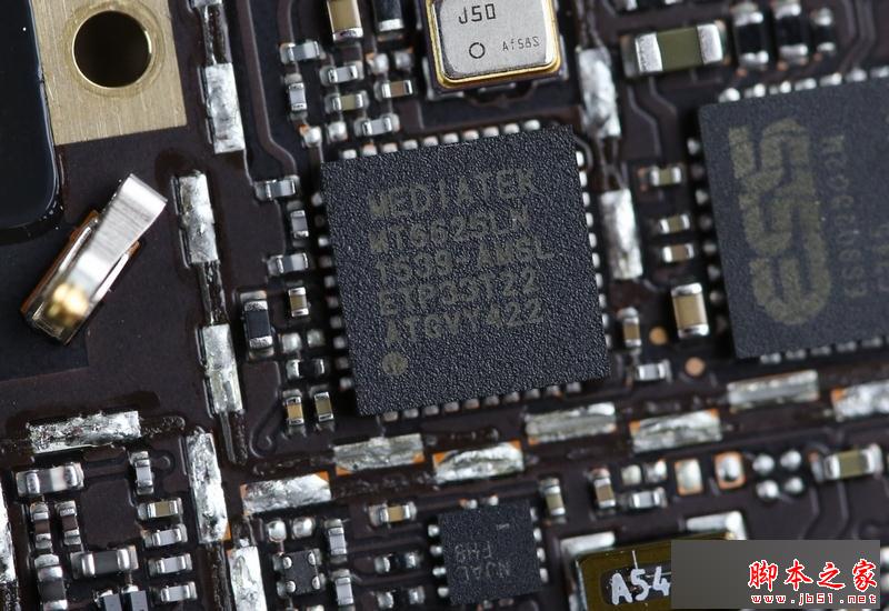 雅马哈数字环绕声信号处理芯片YSS205X，X6Plus的“K歌芯片”，这颗芯片在X6上是没有的。