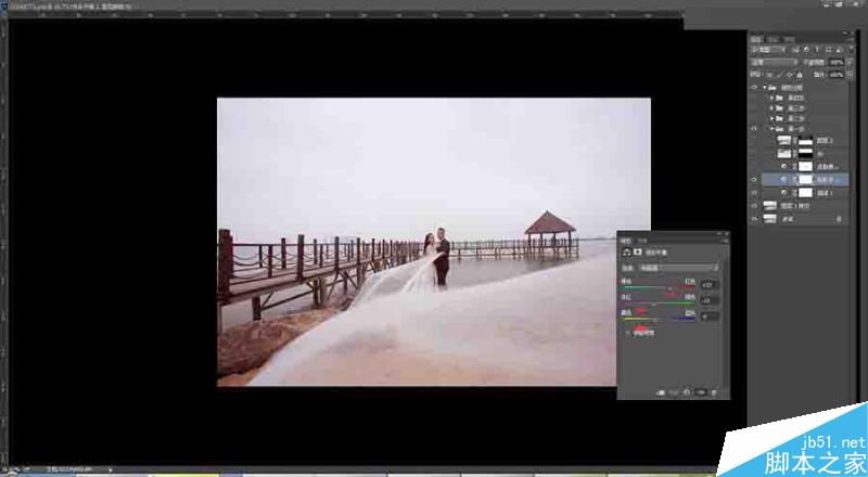 Photoshop给单调的外景婚片添加唯美云彩效果,PS教程,思缘教程网