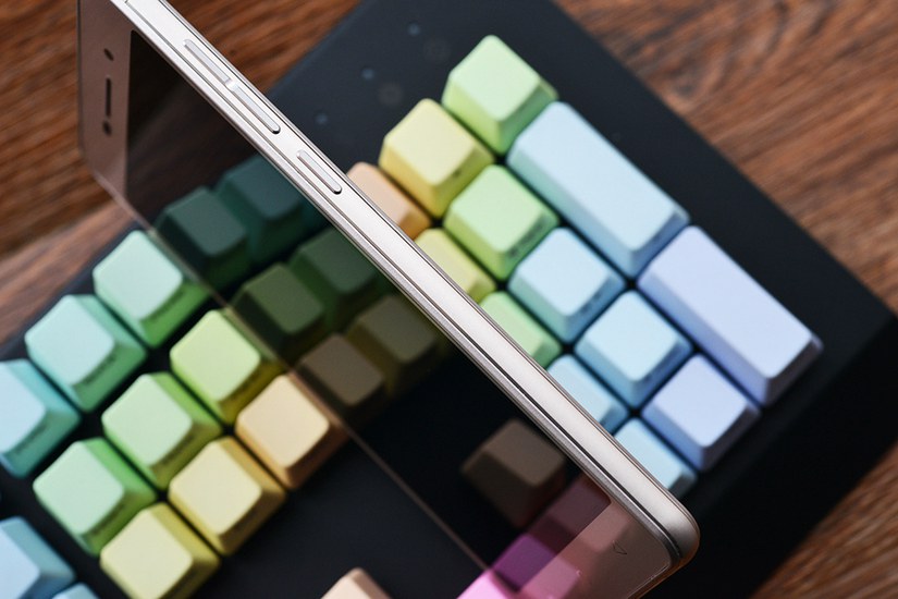 高颜值小屏千元机 酷派锋尚mini图赏(7/10)