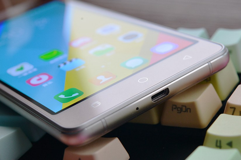 高颜值小屏千元机 酷派锋尚mini图赏(9/10)