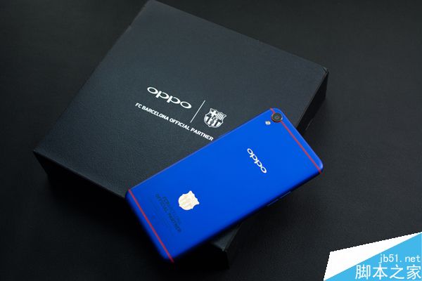 OPPO R9巴萨版高清图赏 红蓝配色值得珍藏