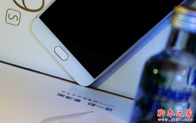 OPPO R9s和R9s Plus有什么区别？OPPO R9s与Plus参数对比