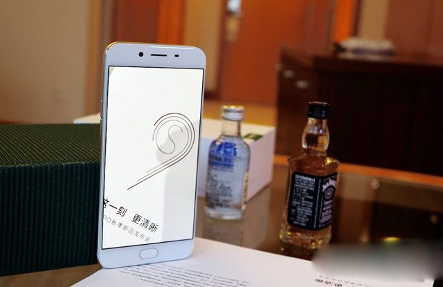 高颜值拍照手机 OPPO R9s真机图赏