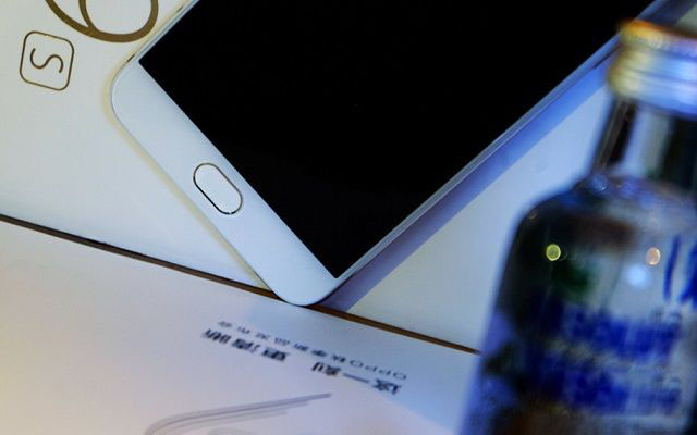 高颜值拍照手机 OPPO R9s真机图赏