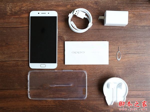 OPPO R9s和OPPO R9哪个更值得买？OPPO R9s和R9全面区别对比深度评测