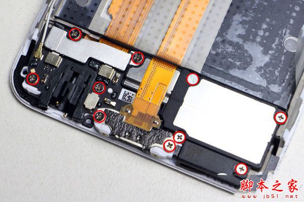 OPPO R9s内部做工怎么样 OPPO R9s手机详细拆机评测图解教程