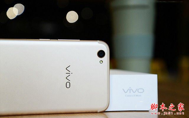 vivo x9和vivo x7哪个值得买？vivo x9与x7全面区别对比详细评测图解