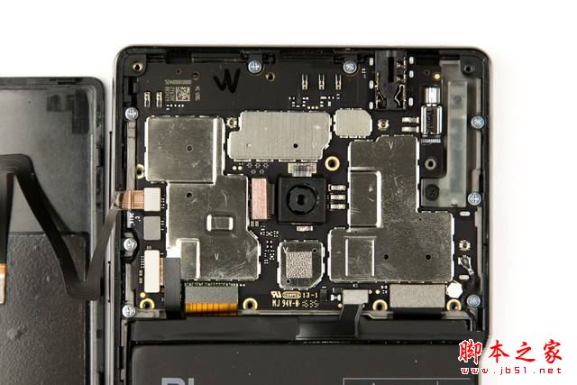 小米MIX和iPhone7Plus哪个值得买？小米MIX和苹果7Plus做工拆解评测图解