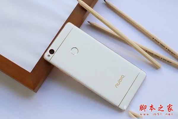 nubia Z11白金版和黑金版有什么不同？努比亚nubia Z11白金版和黑金版区别对比评测