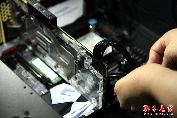 七代i7-7700K+GTX1080+Z270组装电脑教程:新平台DIY装机实录图解