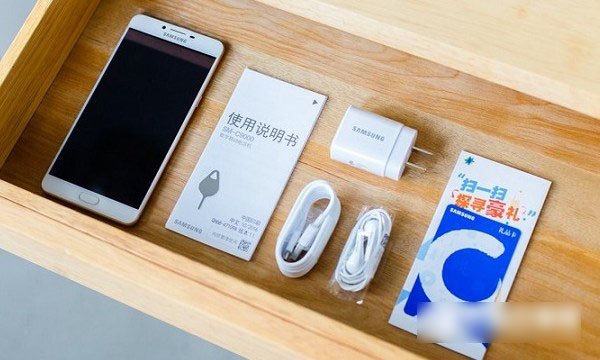 三星C7 Pro值得买吗 三星C7 Pro评测