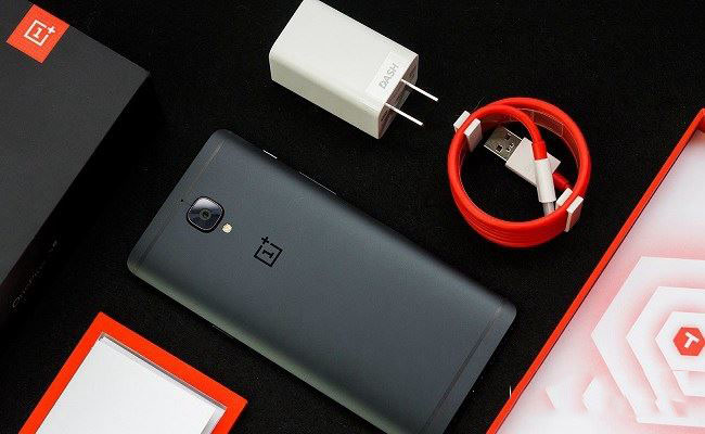 一加3T星辰黑开箱图赏 和其他颜色有什么不同？