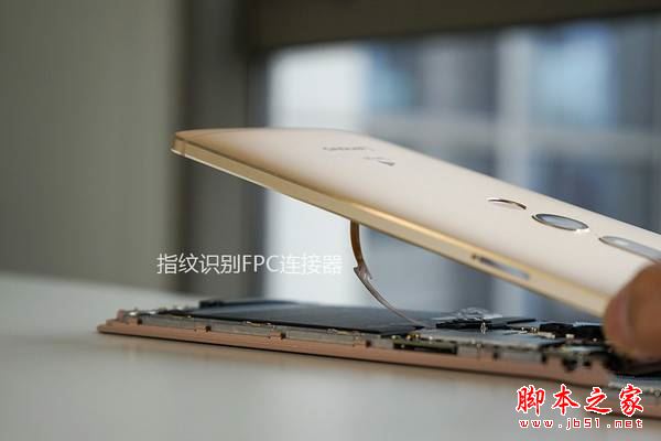 联想PHAB2 Pro内部做工怎么样？联想PHAB2 Pro手机详细拆机图文详解