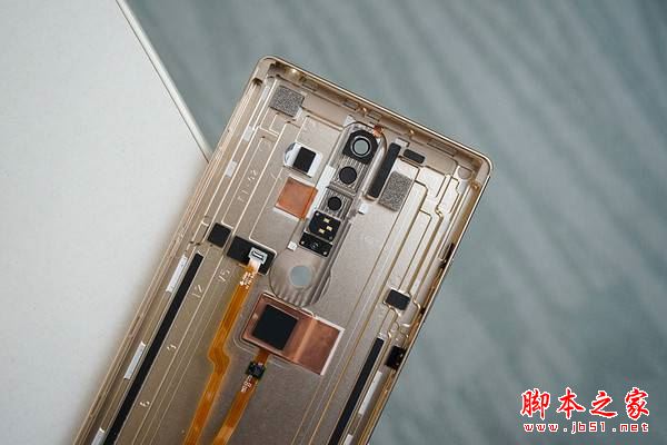 联想PHAB2 Pro内部做工怎么样？联想PHAB2 Pro手机详细拆机图文详解