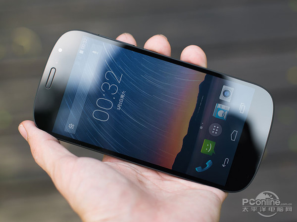 YOTAPHONE 2
