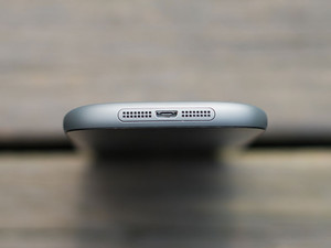 YOTAPHONE 2