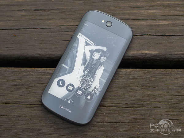 YOTAPHONE 2