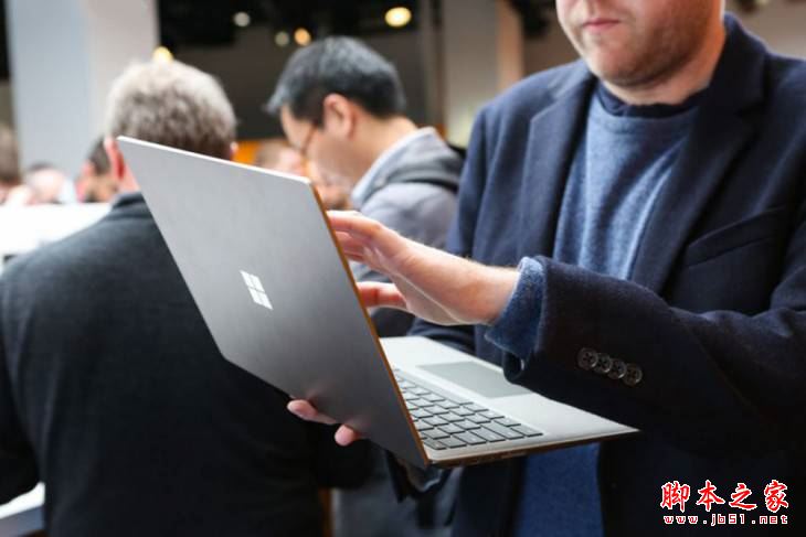 Surface Laptop和戴尔XPS13买哪个好？戴尔XPS13和Surface Laptop区别对比评测