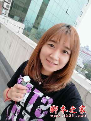 室外自拍（左：HUAWEI nova 2）