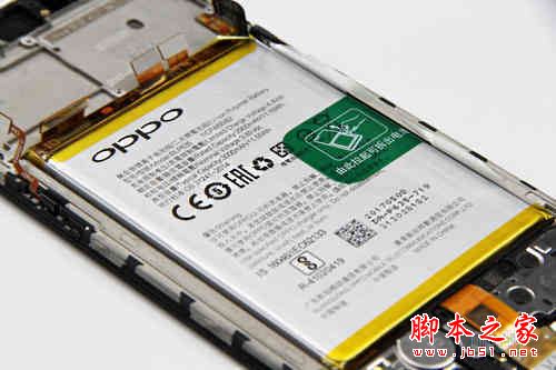 OPPO R11怎么打开后盖 oppo r11拆后盖换电池详细图文教程 