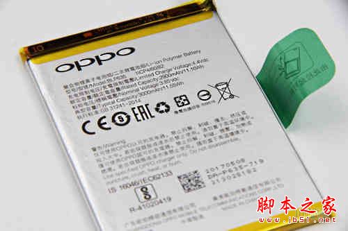 OPPO R11怎么打开后盖 oppo r11拆后盖换电池详细图文教程 