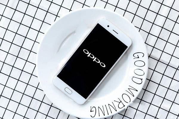 vivo x9s和OPPO R11买哪个？OPPOR11和vivox9s全方位区别对比评测