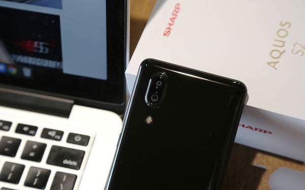 夏普AQUOS S2值得买吗？夏普S2全面深度评测