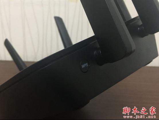 领势Linksys EA9300值得买吗？Linksys EA9300三频无线路由开箱深度评测