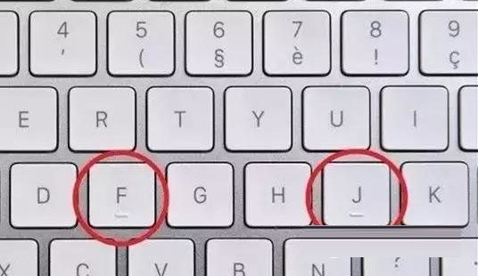 电脑键盘中的F和J键为什么有凸起？看完秒懂