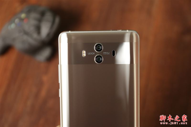 国产最强旗舰！HUAWEI Mate 10首发评测：插根线秒变PC