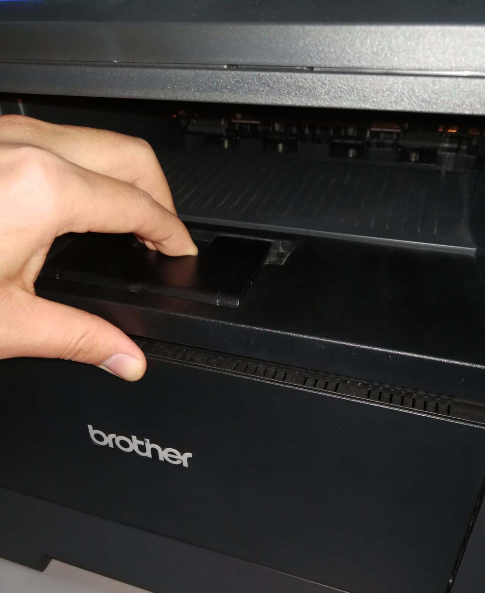Brother兄弟打印机怎么更换墨盒?