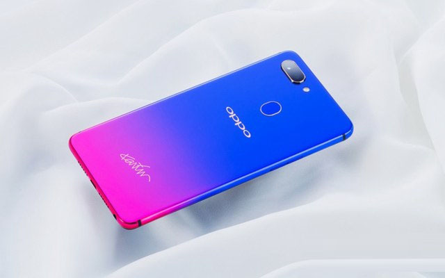 OPPO R15星云特别版图赏 简直太漂亮了！