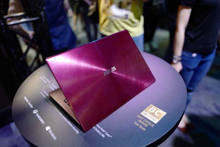 厚度仅12.9mm 1kg极致轻薄 华硕ZenBook S正式发布”
