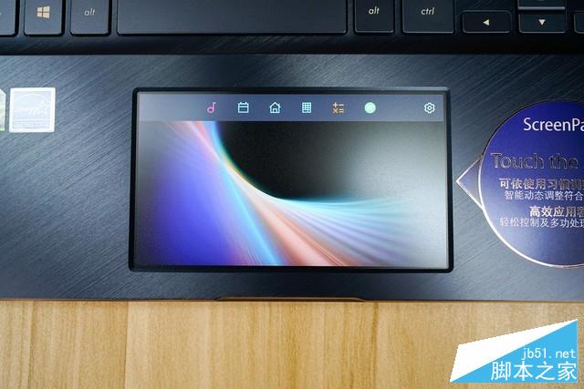 独一无二的屏幕触控板 华硕灵耀X Pro 15评测 
