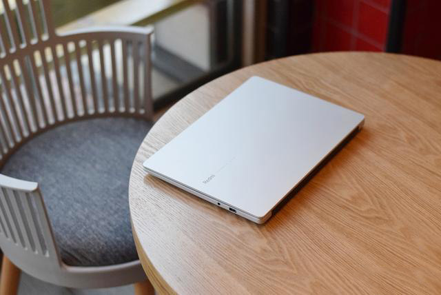 RedmiBook 14性能如何 RedmiBook 14笔记本使用体验及拆解评测