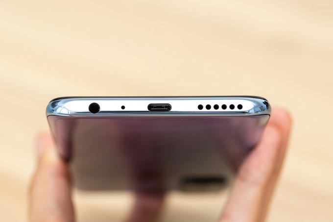 大屏机的坚守者，全新荣耀X10 Max 5G手机首发上手 除了7.09英寸屏幕还有啥？