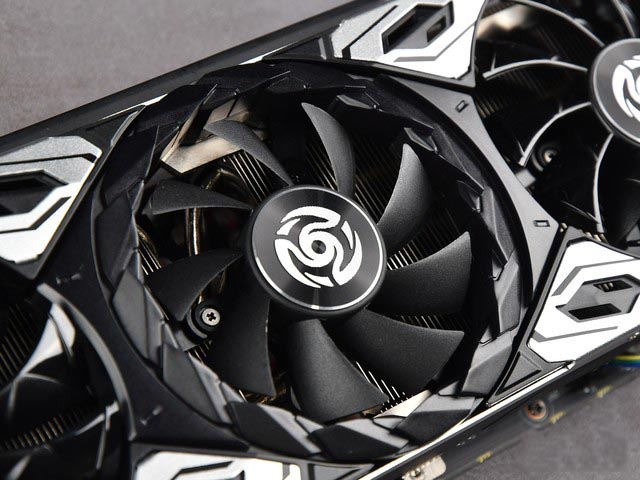 索泰RTX 3080 天启评测 